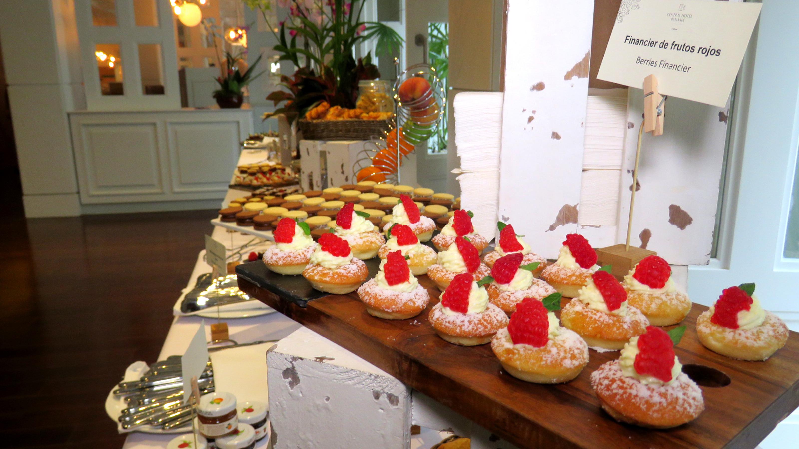 Central Hotel Panama Casco Viejo Exterior photo A display of French pastries