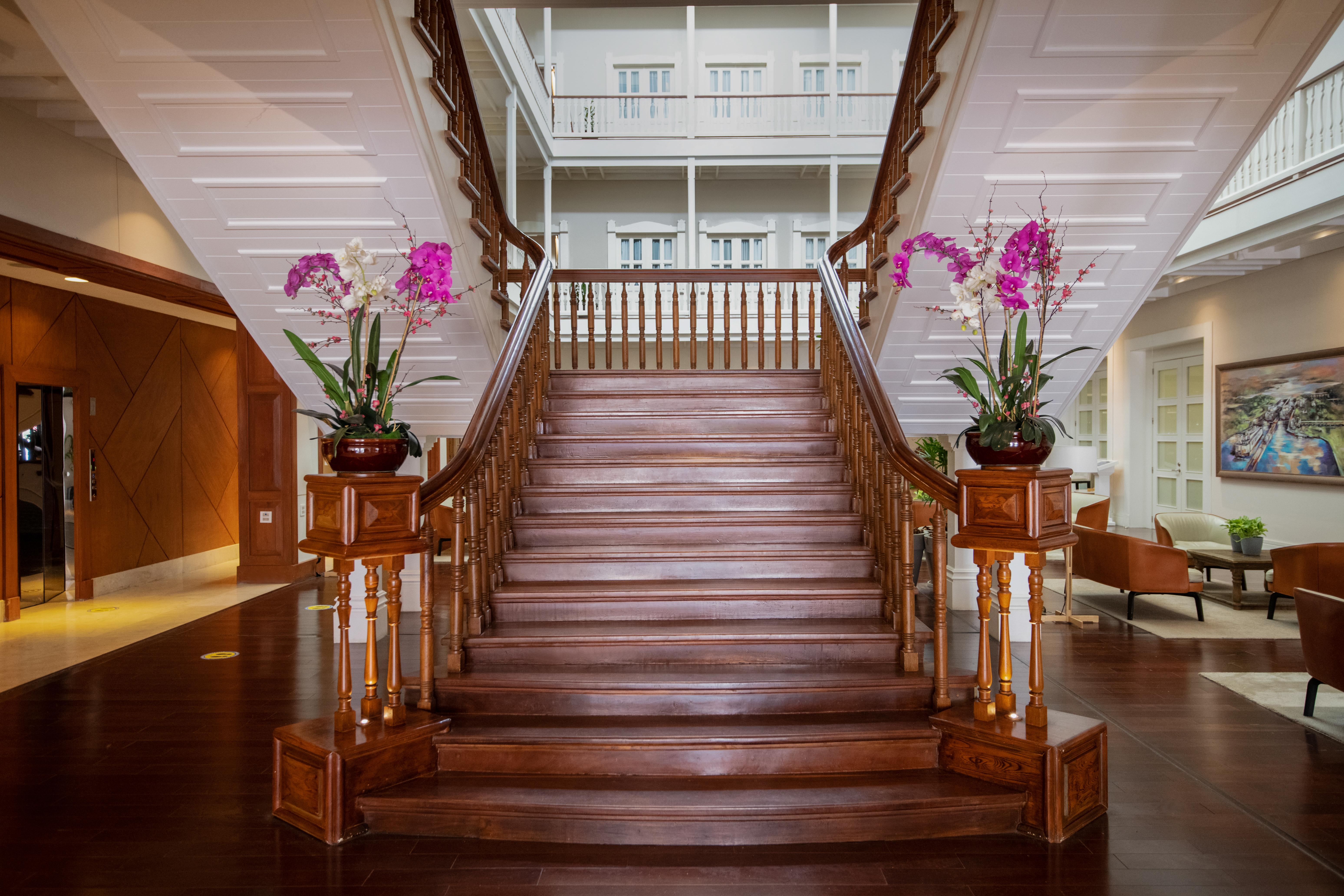 Central Hotel Panama Casco Viejo Exterior photo The staircase at the main entrance