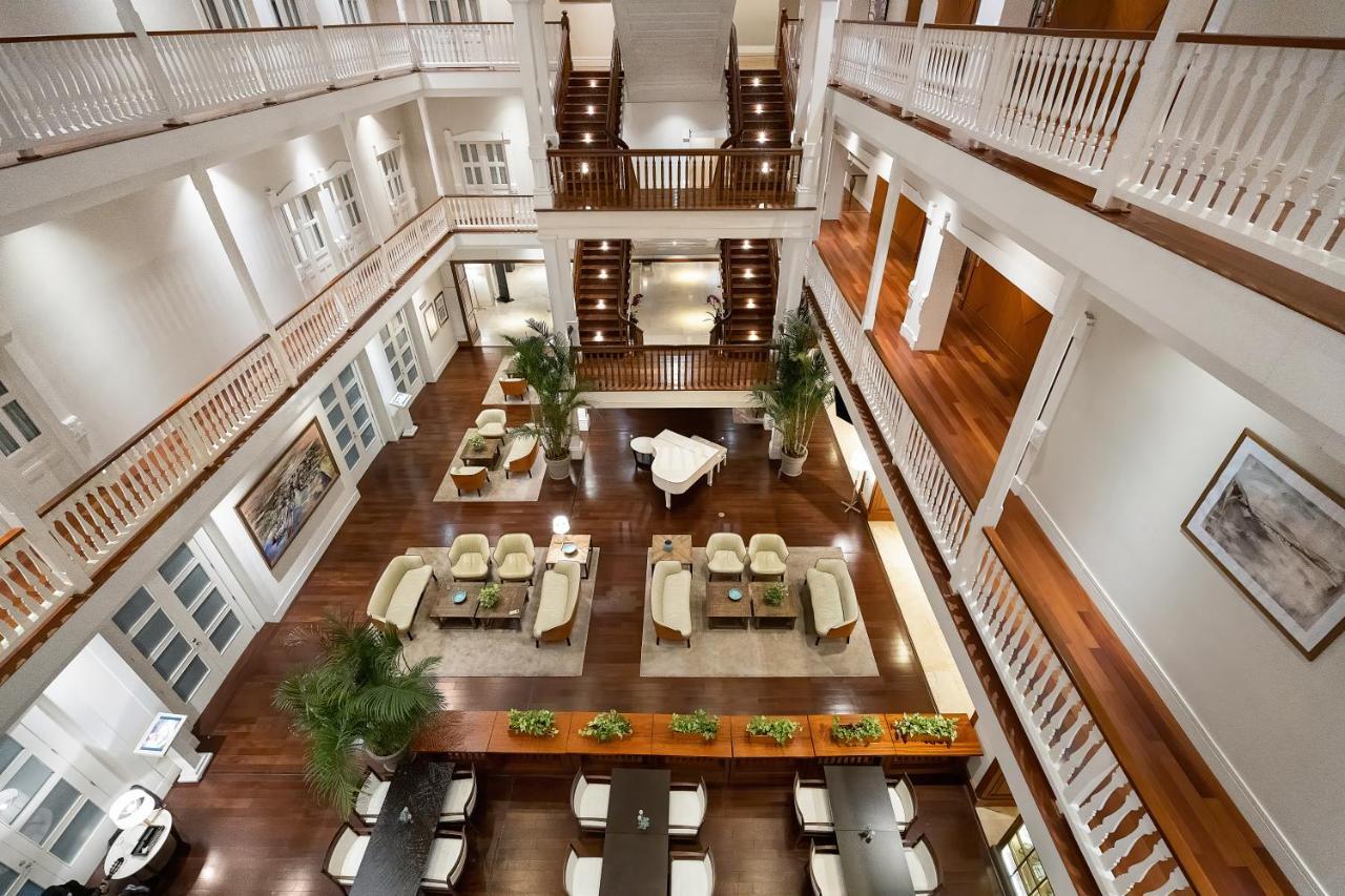Central Hotel Panama Casco Viejo Exterior photo The interior of the hotel